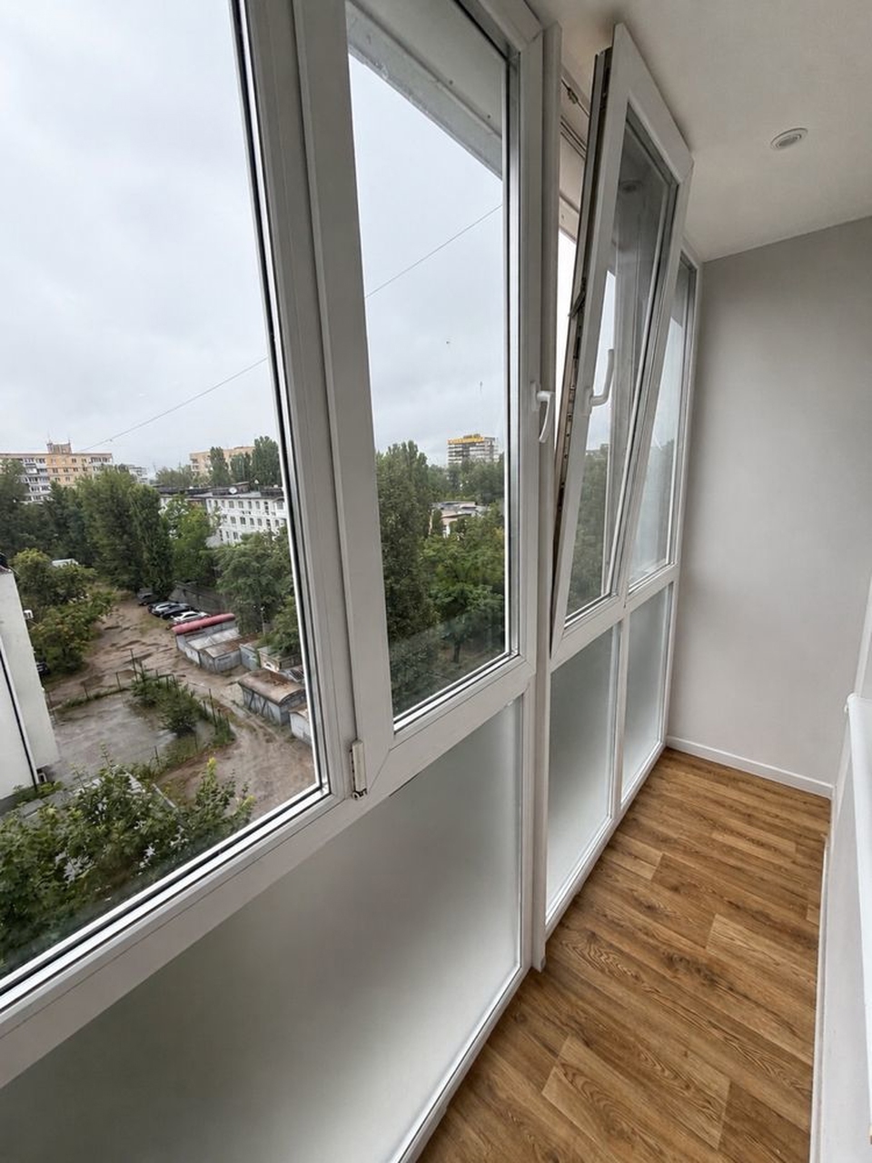 Продажа 3-комнатной квартиры 64 м², Калиновая ул., 96