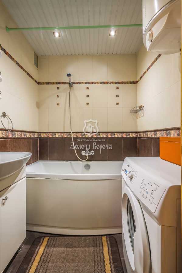 Продажа 1-комнатной квартиры 42.1 м², Владимира Маяковского просп., 52