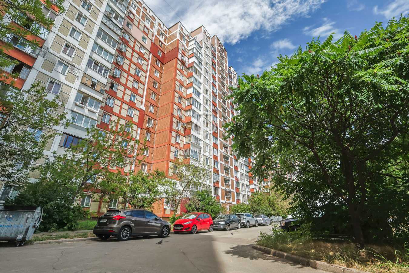 Продажа 1-комнатной квартиры 42.1 м², Владимира Маяковского просп., 52