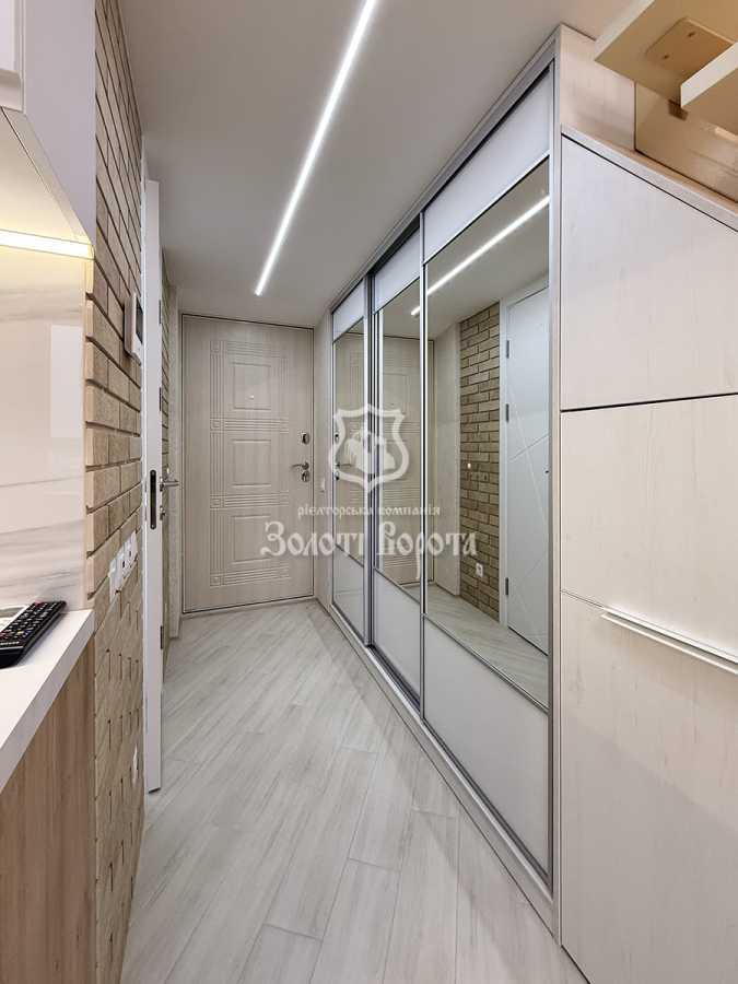 Продаж 1-кімнатної квартири 25 м², Камянська, 127а