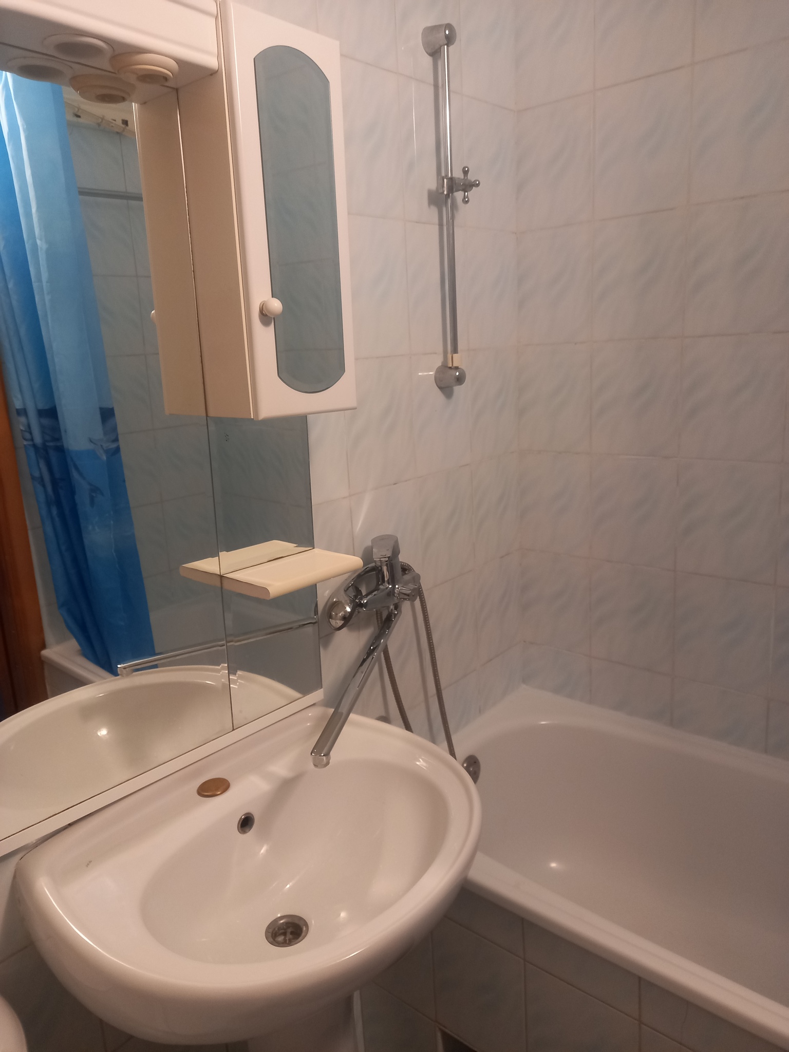 Аренда 3-комнатной квартиры 67 м², Юрия Кондратюка ул., 11
