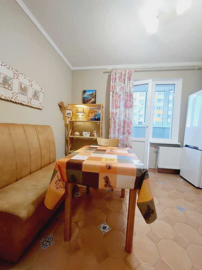 Оренда 1-кімнатної квартири 43 м², Ломоносова вул., 36В