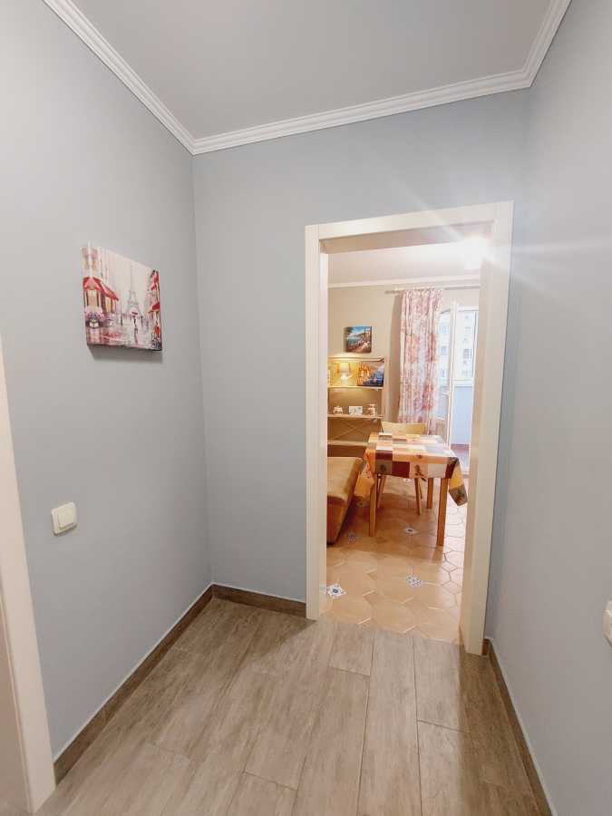 Оренда 1-кімнатної квартири 43 м², Ломоносова вул., 36В