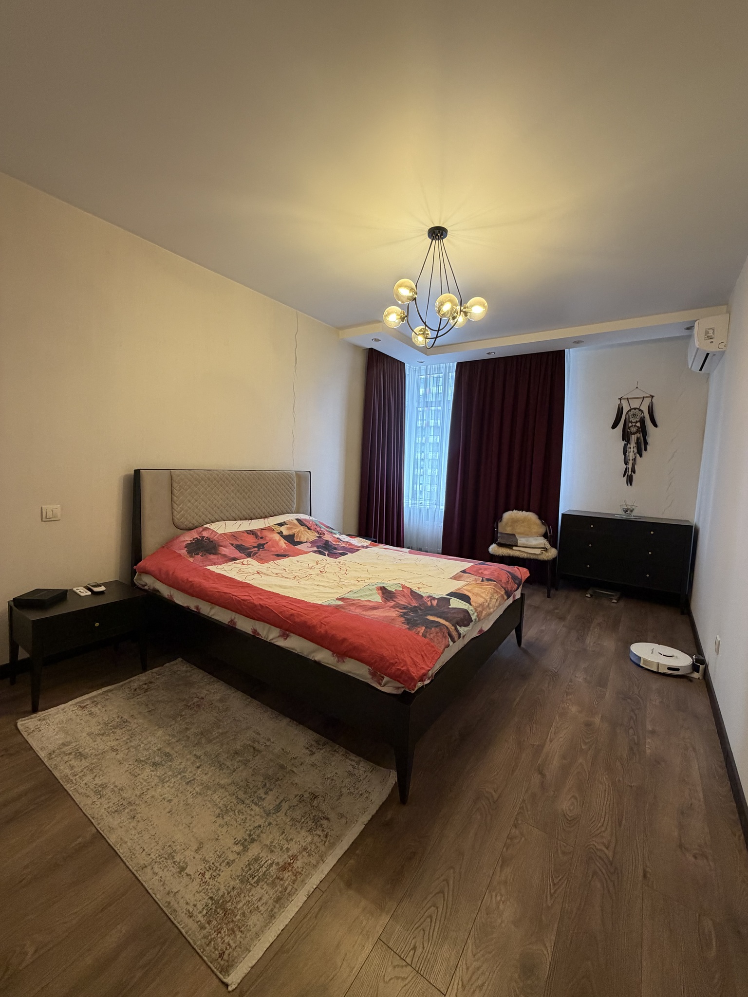 Продажа 3-комнатной квартиры 97 м², Евгения Сверстюка ул.