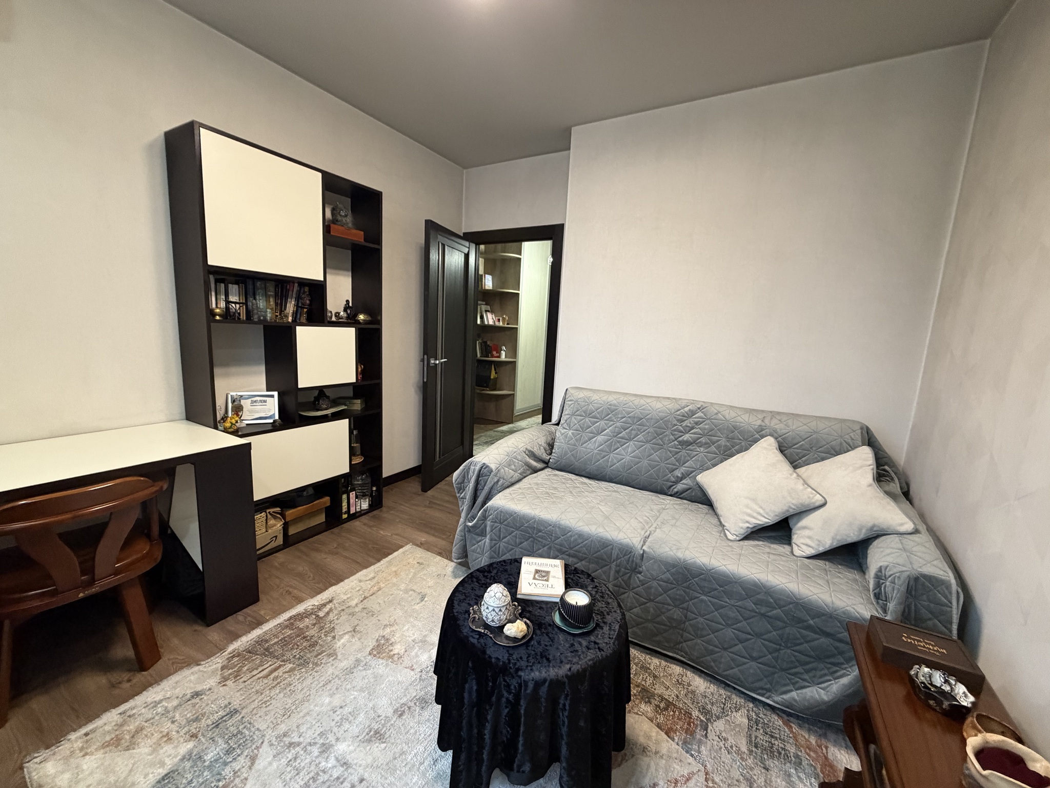 Продажа 3-комнатной квартиры 97 м², Евгения Сверстюка ул.