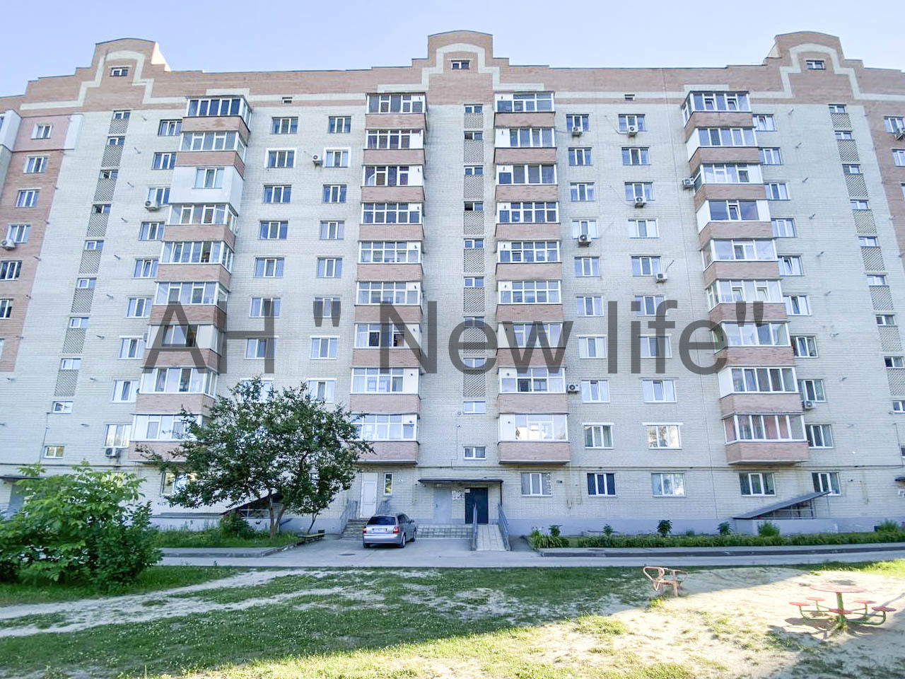Продажа 2-комнатной квартиры 53 м², Михаила Лушпы просп.