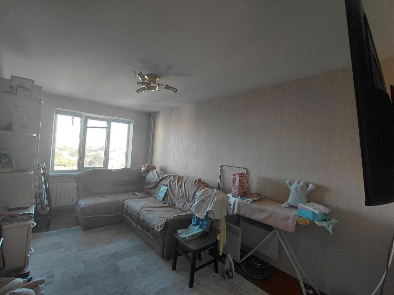 Продаж 3-кімнатної квартири 70 м², Чистяківська вул.