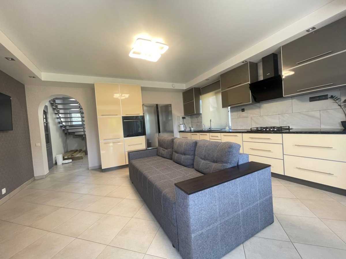 Продаж будинку 150 м², Тиханська