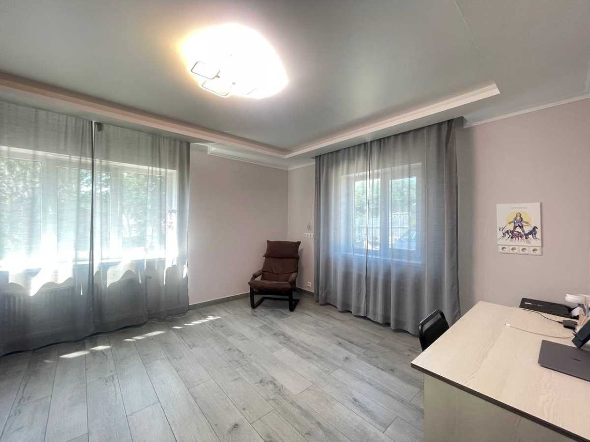Продаж будинку 150 м², Тиханська