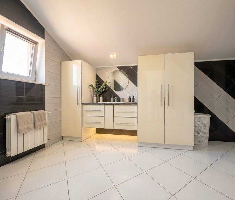 Продаж будинку 150 м², Тиханська