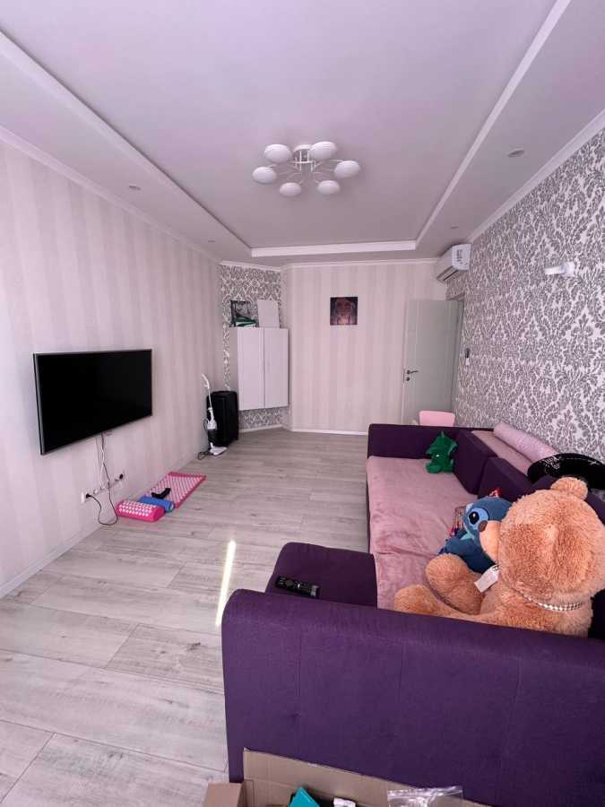 Продажа 2-комнатной квартиры 61 м², Киевская ул., 243