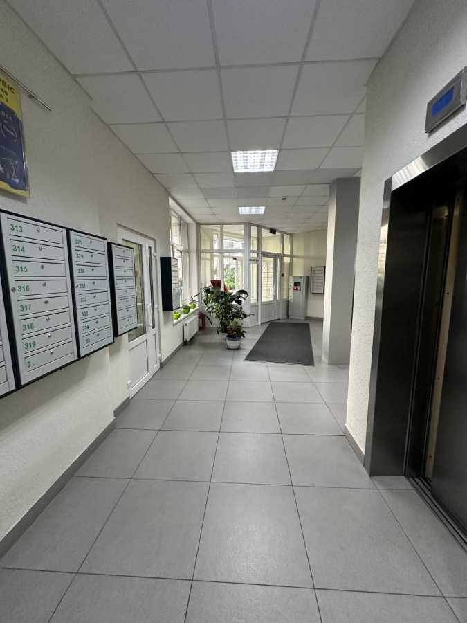 Продажа 2-комнатной квартиры 61 м², Киевская ул., 243