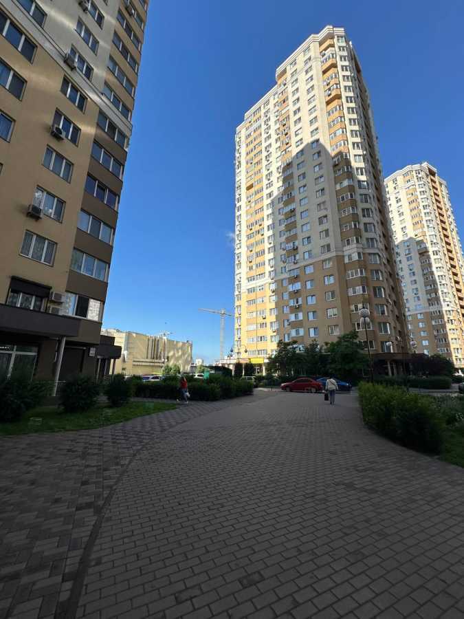 Продажа 2-комнатной квартиры 61 м², Киевская ул., 243