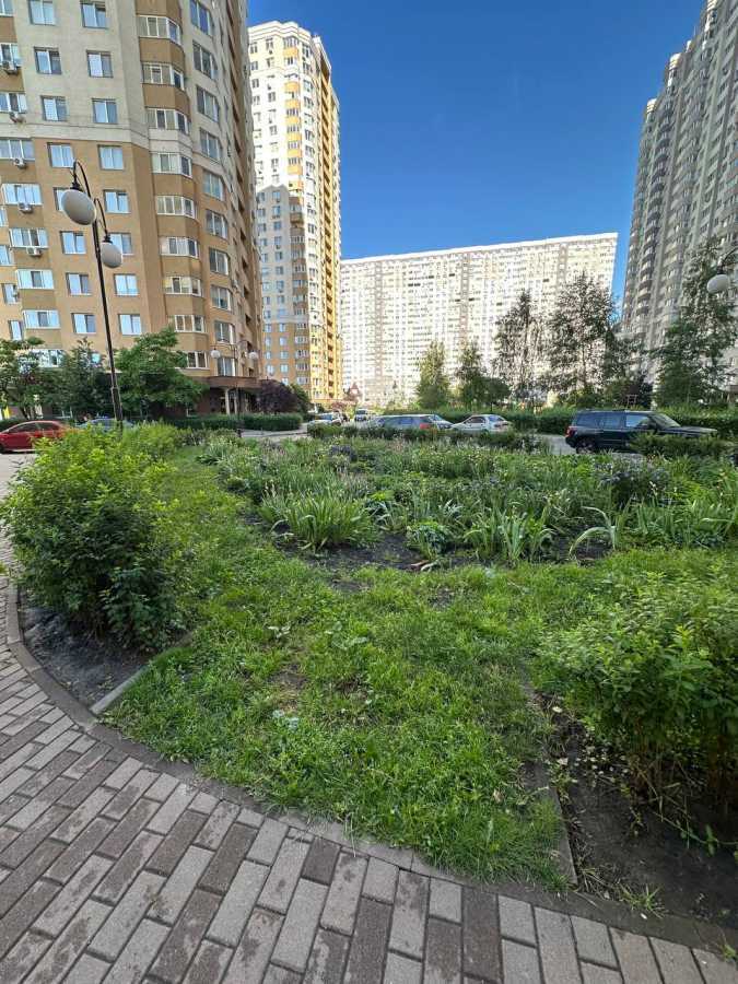 Продажа 2-комнатной квартиры 61 м², Киевская ул., 243