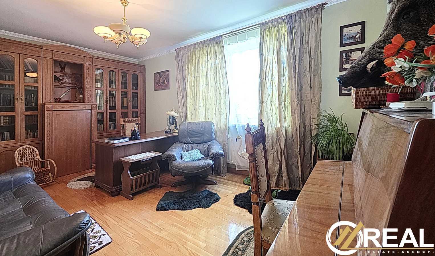 Продажа дома 380 м², Січових Стрільців