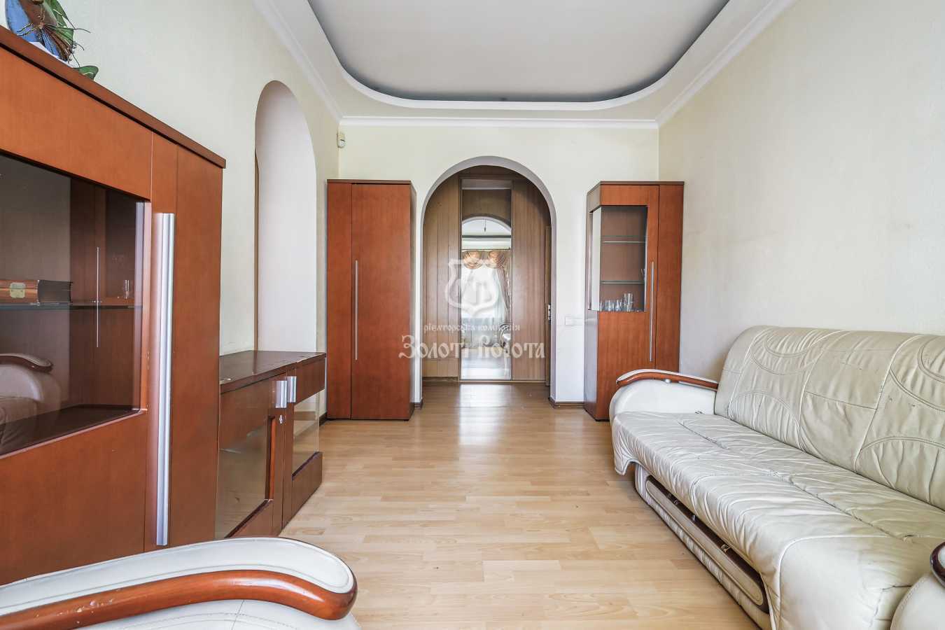 Продаж 2-кімнатної квартири 48.5 м², Академіка Грекова вул., 5