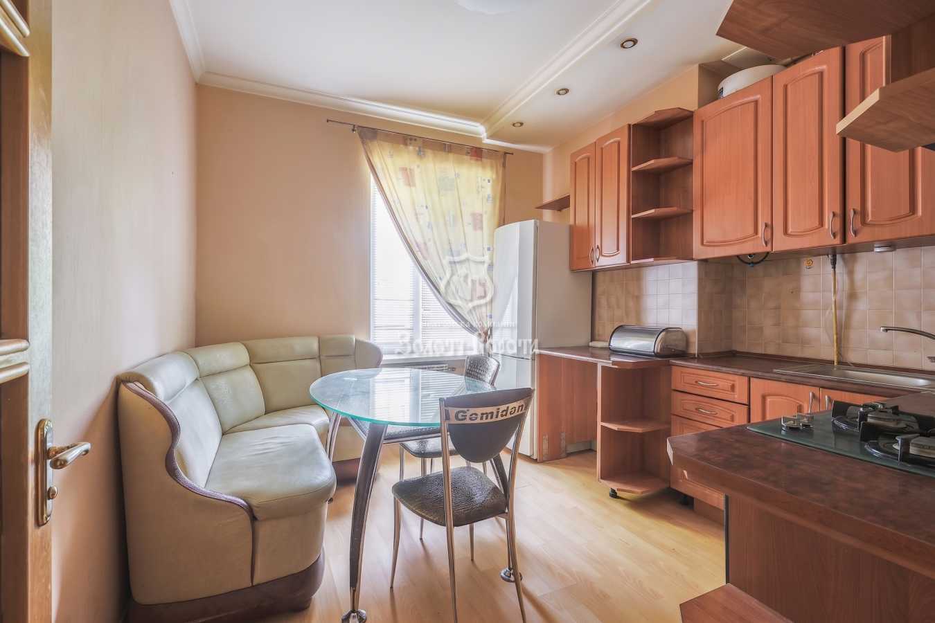 Продаж 2-кімнатної квартири 48.5 м², Академіка Грекова вул., 5