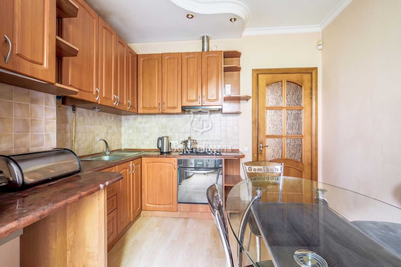 Продаж 2-кімнатної квартири 48.5 м², Академіка Грекова вул., 5