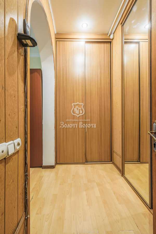Продаж 2-кімнатної квартири 48.5 м², Академіка Грекова вул., 5