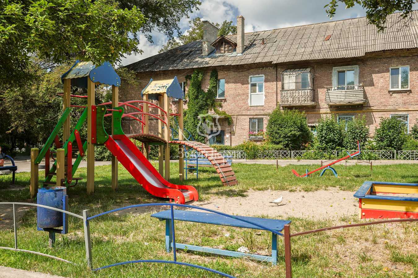 Продаж 2-кімнатної квартири 48.5 м², Академіка Грекова вул., 5