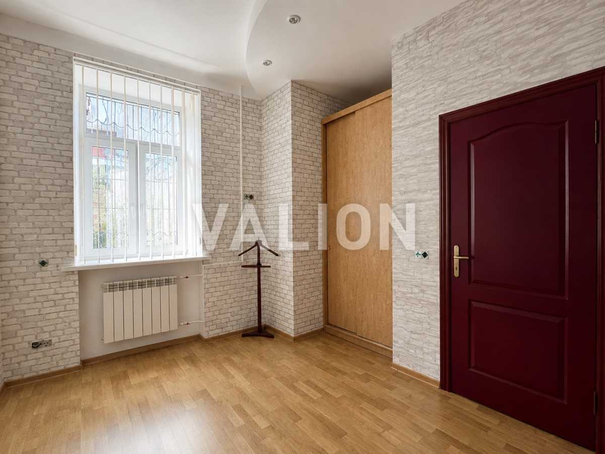 Продаж 2-кімнатної квартири 42 м², Оболонська вул., 39