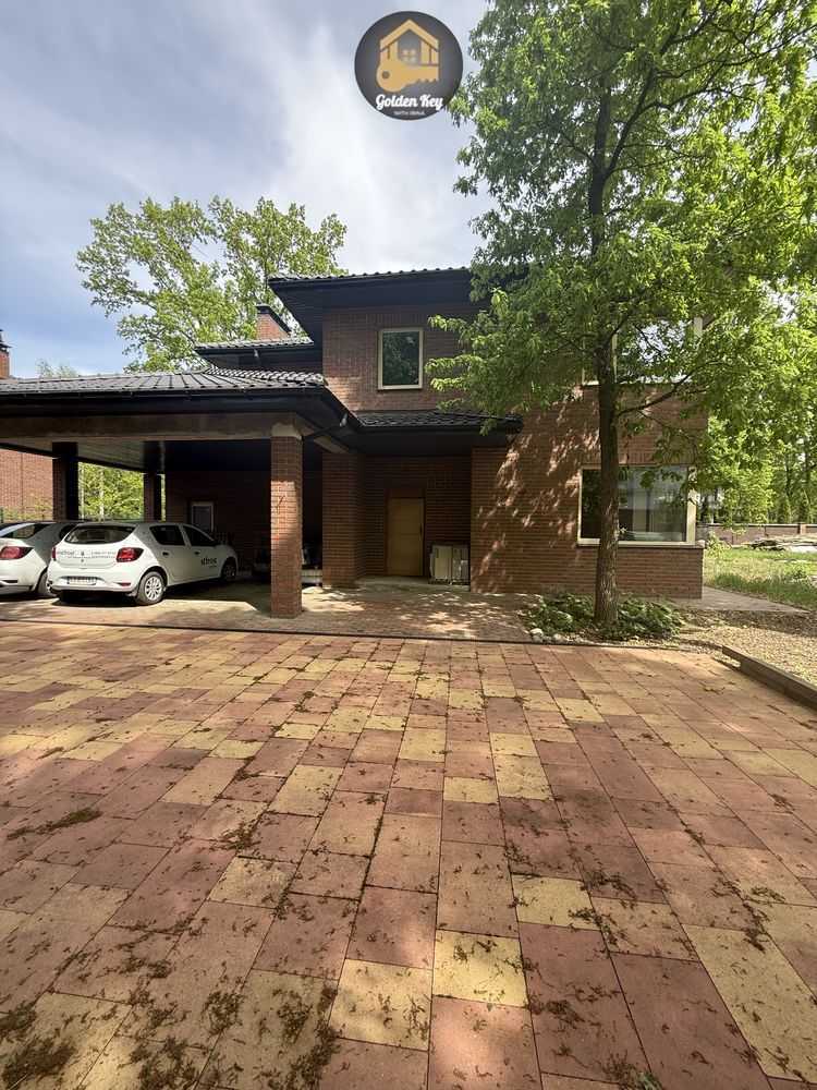 Продажа коттеджа 250 м², Липова