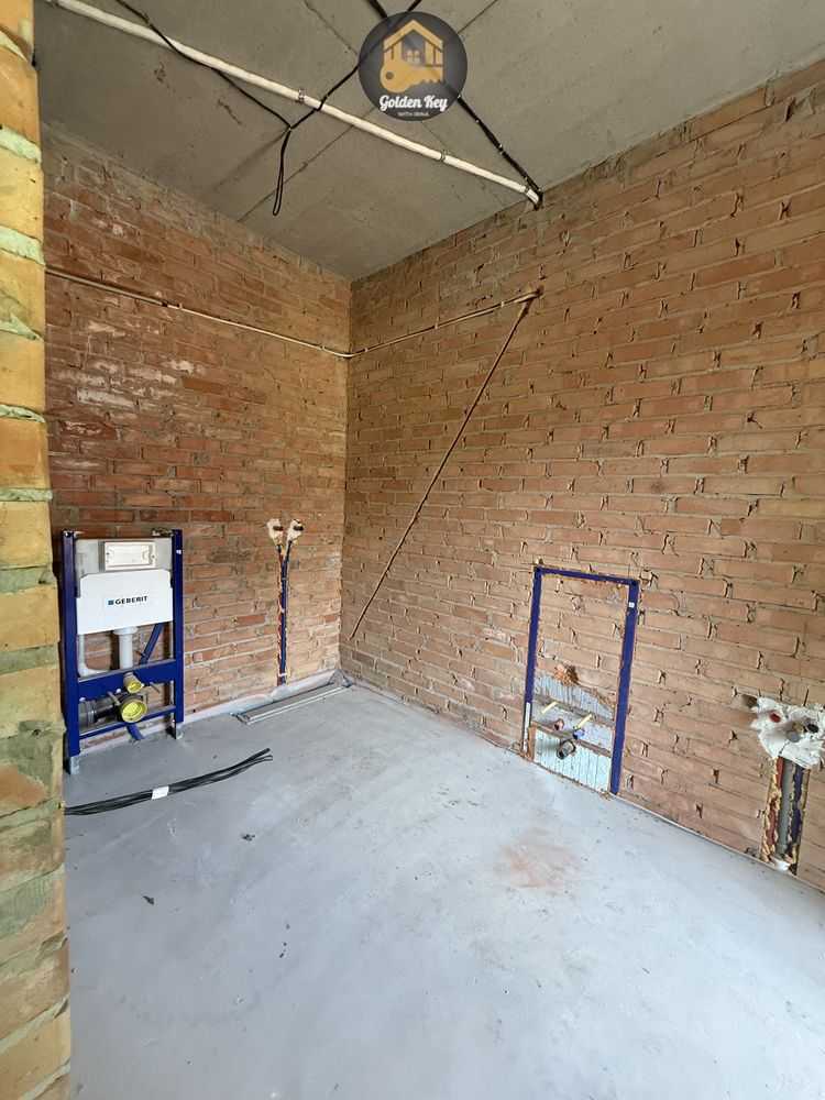 Продажа коттеджа 250 м², Липова