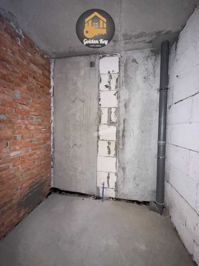 Продажа 1-комнатной квартиры 36.5 м², Выставочная ул., 24