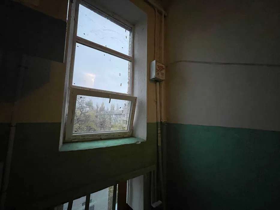 Продаж 2-кімнатної квартири 46 м², Будівельників вул., 12