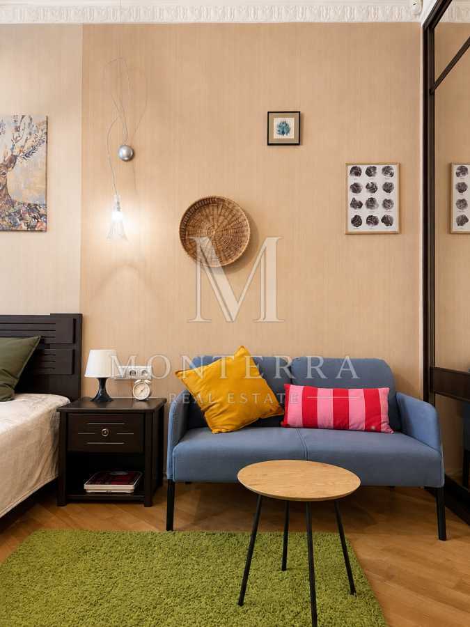 Продаж 3-кімнатної квартири 74.3 м², Арсенальна вул., 15