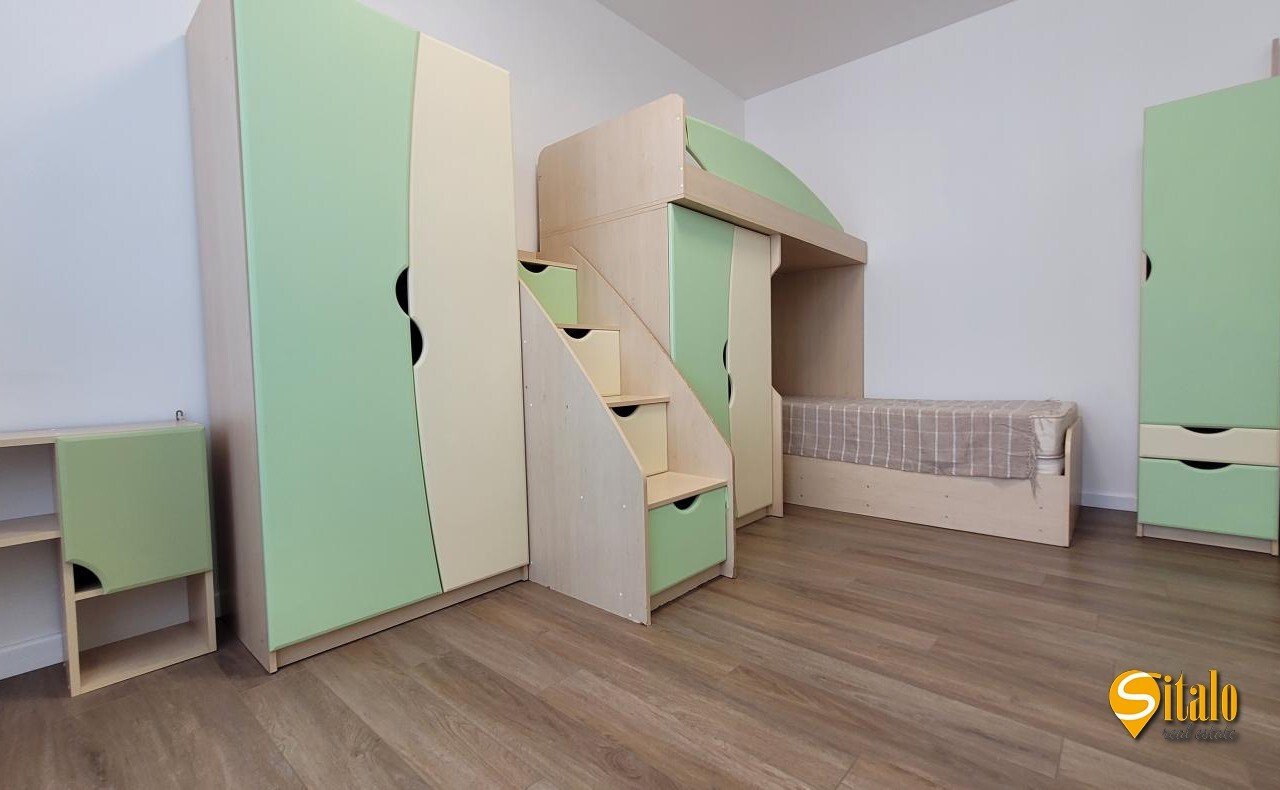 Продаж 3-кімнатної квартири 87 м², Дніпровська наб., 26