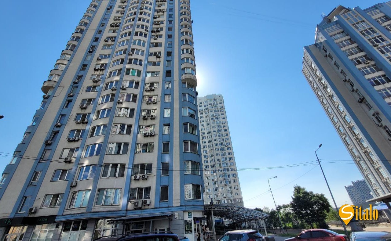 Продаж 3-кімнатної квартири 87 м², Дніпровська наб., 26