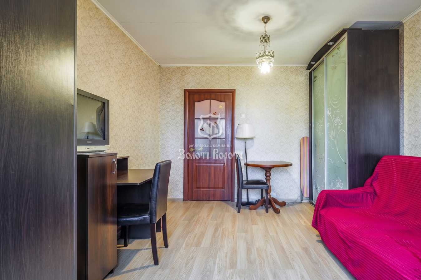 Продаж 1-кімнатної квартири 33 м², Милославська, 17а