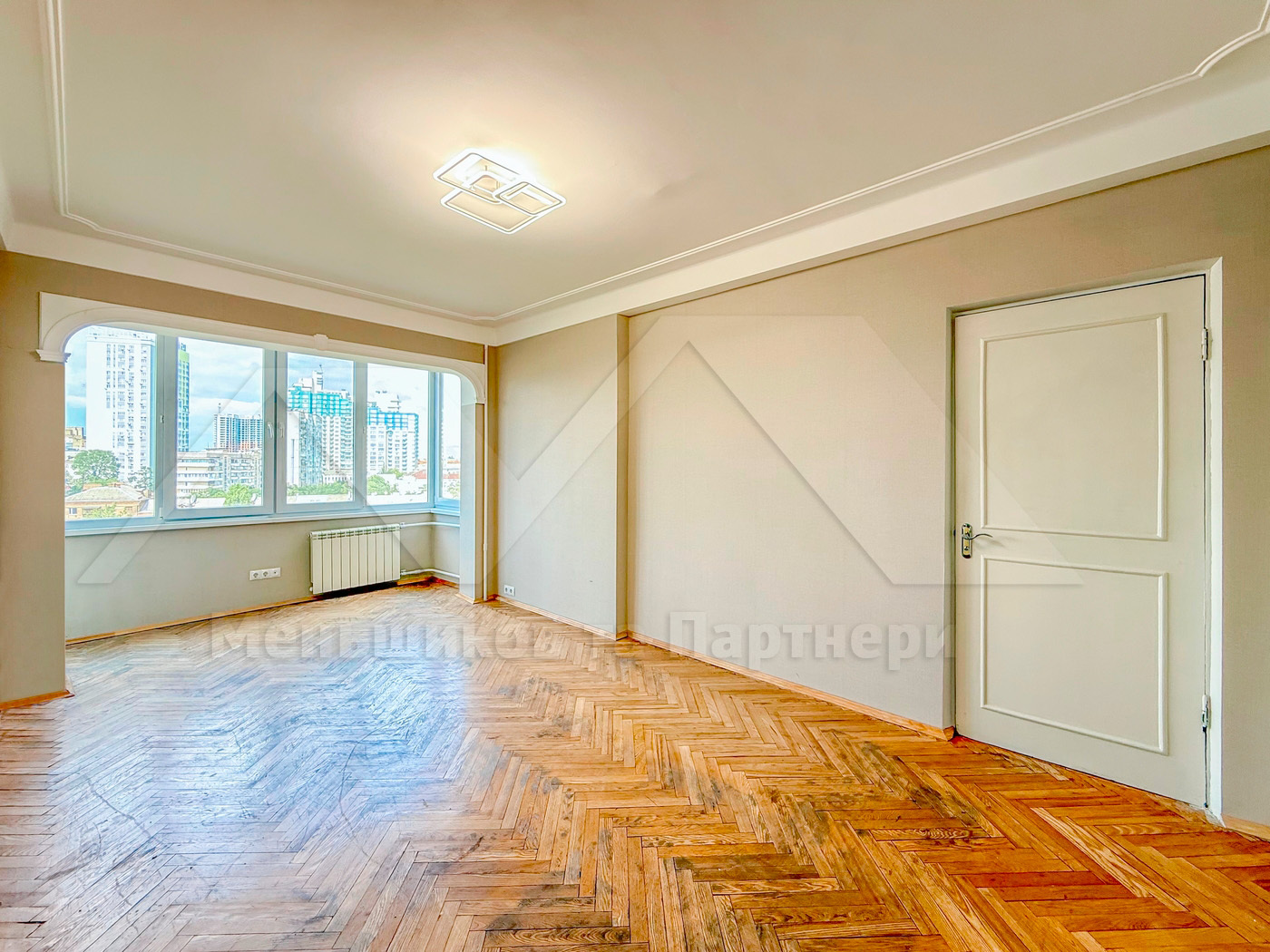 Продаж 3-кімнатної квартири 58 м², Дегтярівська вул., 10