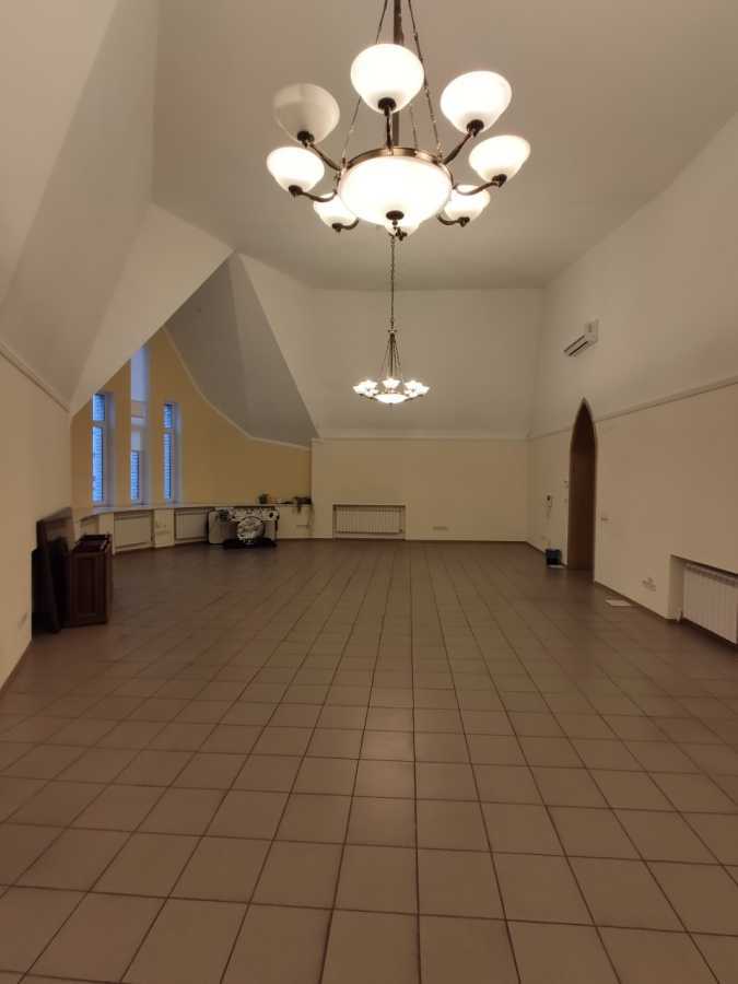 Оренда офісу 119 м², Олеся Гончара вул., 73
