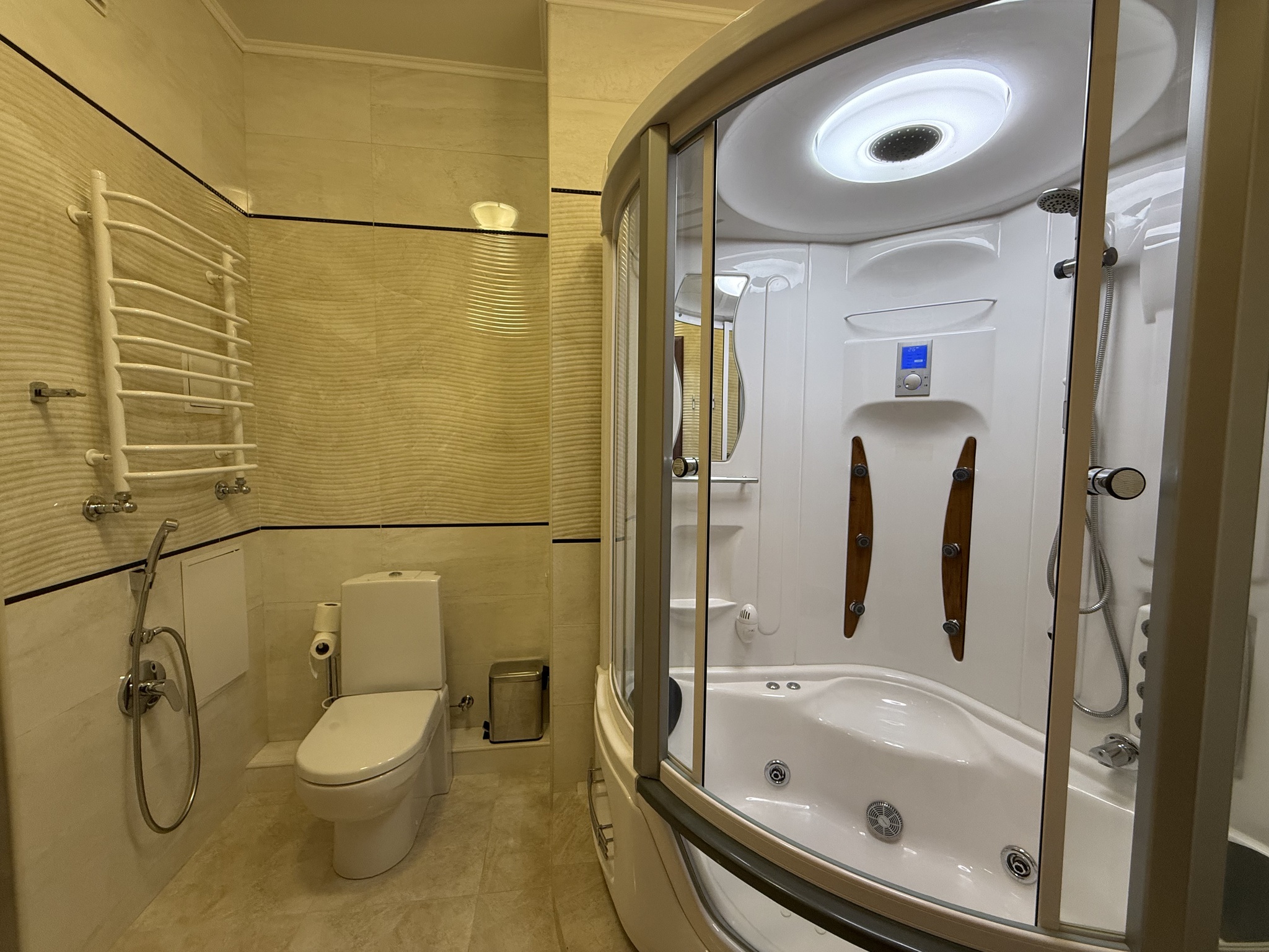 Продаж 5-кімнатної квартири 185 м², Вишгородська вул., 45Б/2