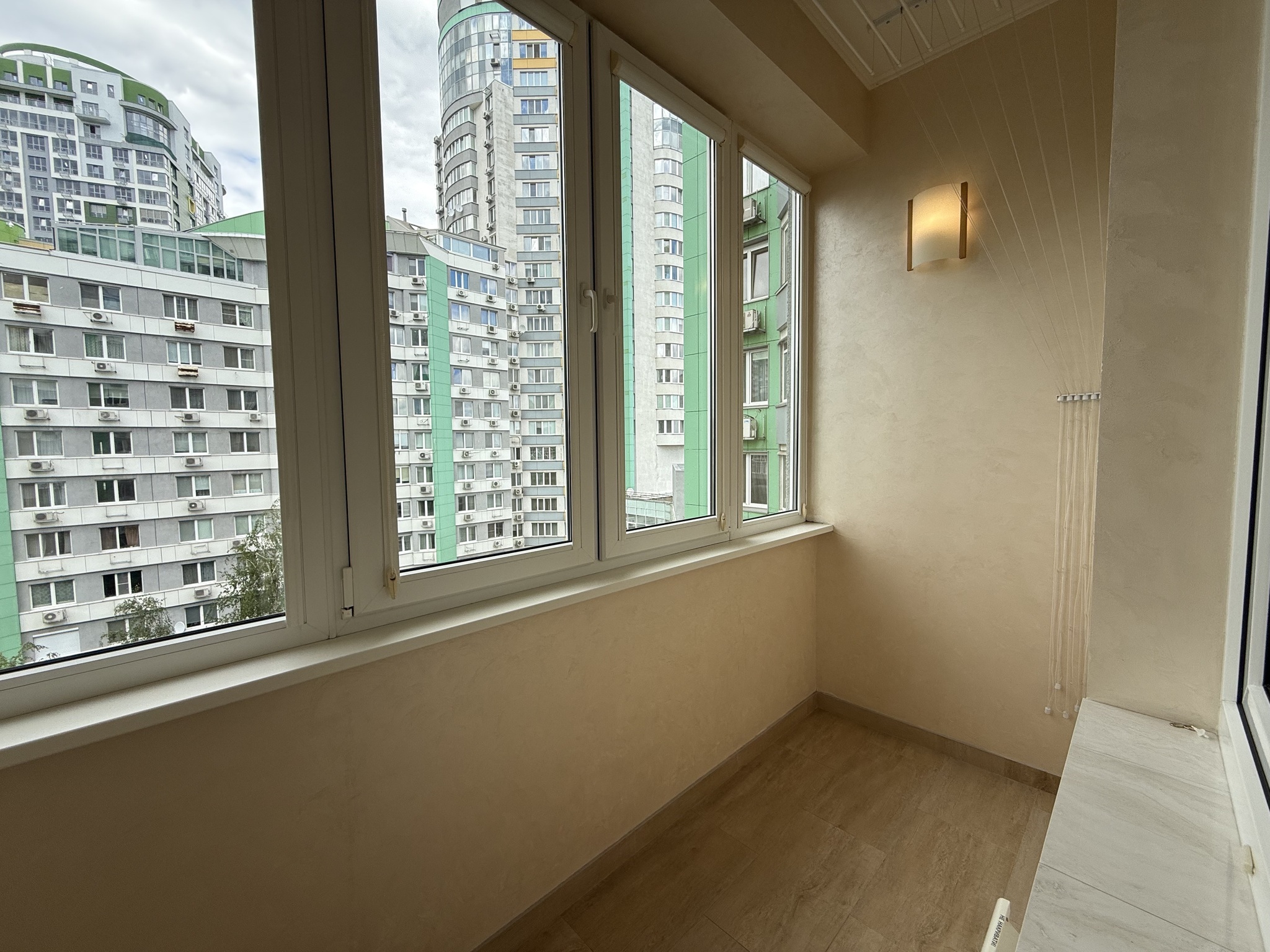 Продаж 5-кімнатної квартири 185 м², Вишгородська вул., 45Б/2