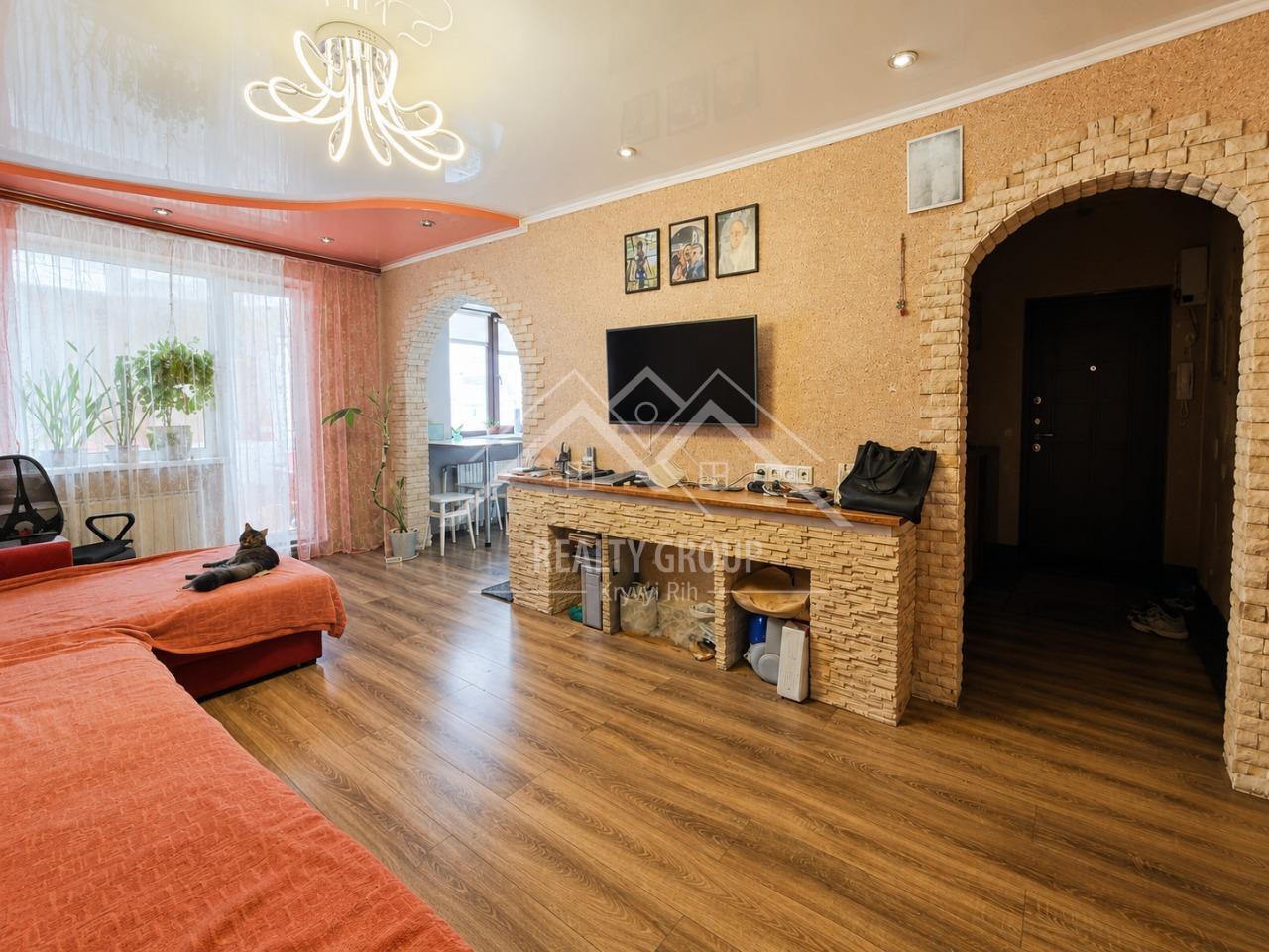 Продажа 3-комнатной квартиры 59 м², Гагарина просп., 62