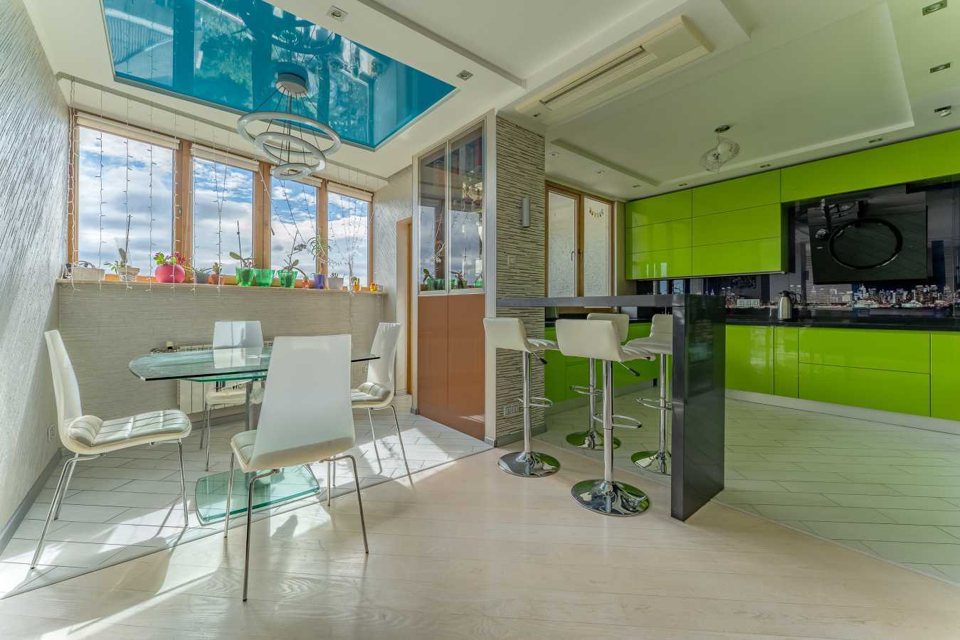 Продажа 4-комнатной квартиры 150 м², Авиаконструктора Игоря Сикорского ул., 1