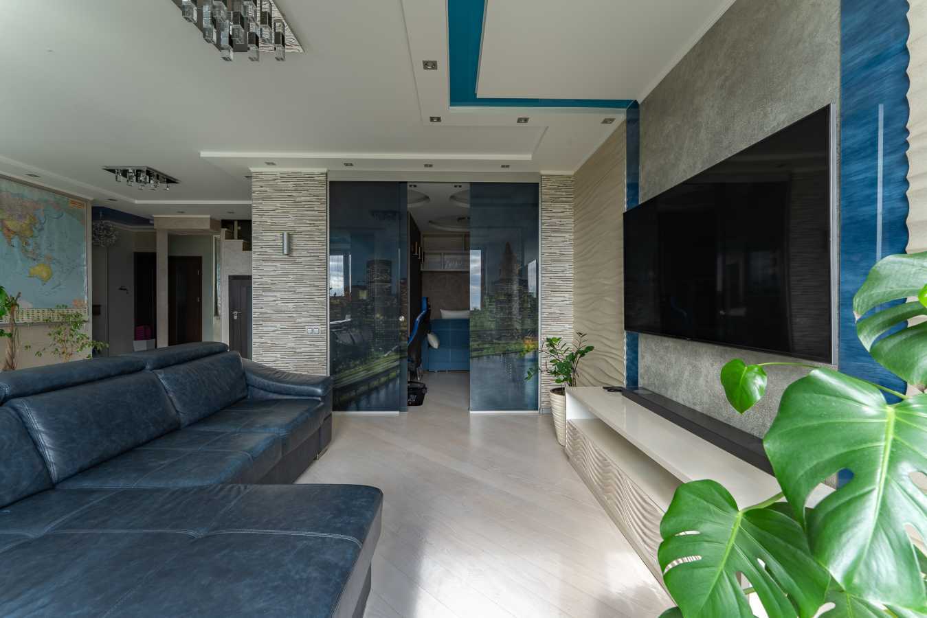 Продажа 4-комнатной квартиры 150 м², Авиаконструктора Игоря Сикорского ул., 1
