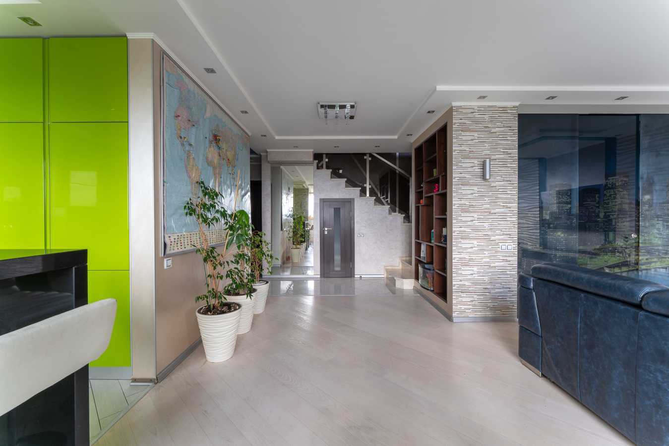Продажа 4-комнатной квартиры 150 м², Авиаконструктора Игоря Сикорского ул., 1