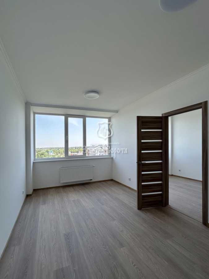 Продаж 5-кімнатної квартири 109.6 м², Спортивна вул., 18