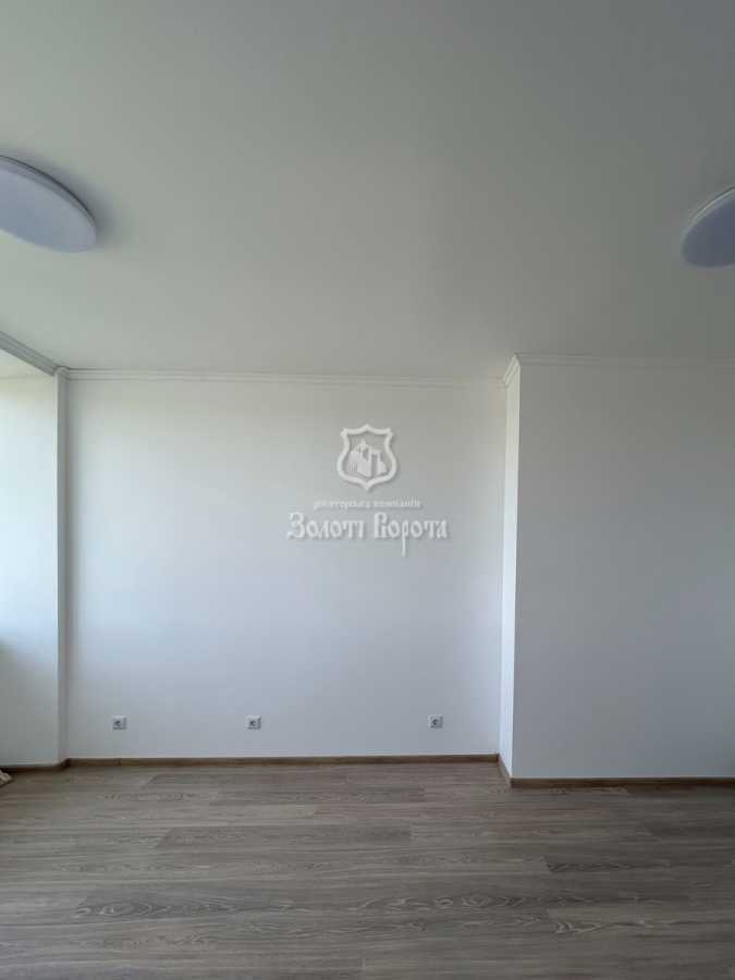 Продаж 5-кімнатної квартири 109.6 м², Спортивна вул., 18