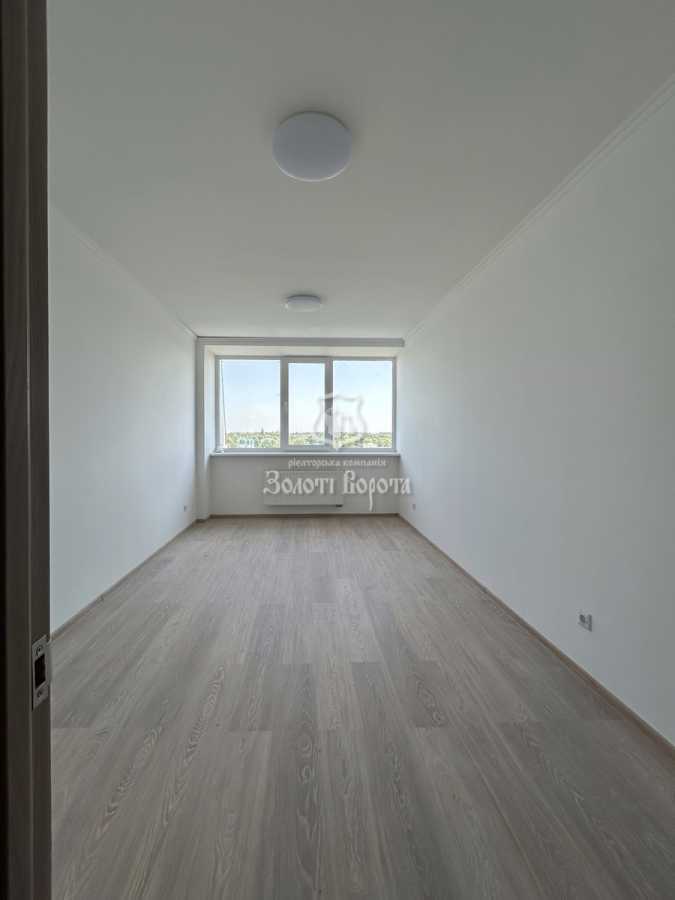 Продаж 5-кімнатної квартири 109.6 м², Спортивна вул., 18