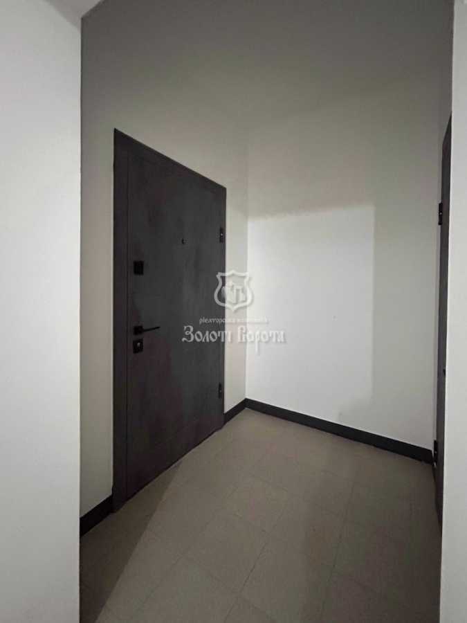 Продаж 5-кімнатної квартири 109.6 м², Спортивна вул., 18