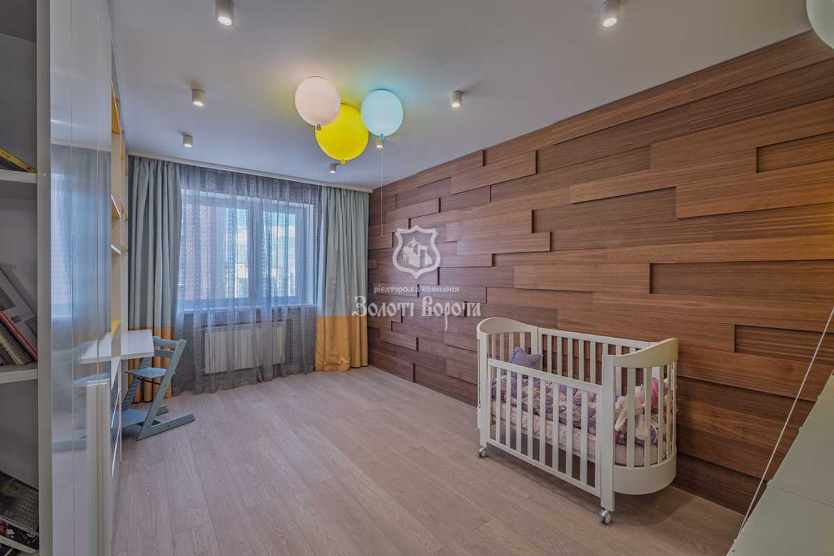 Продажа 3-комнатной квартиры 117.5 м², Анны Ахматовой ул., 13Д