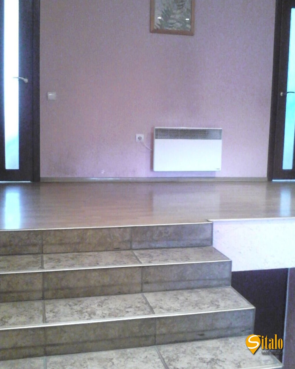 Продаж будинку 241 м²