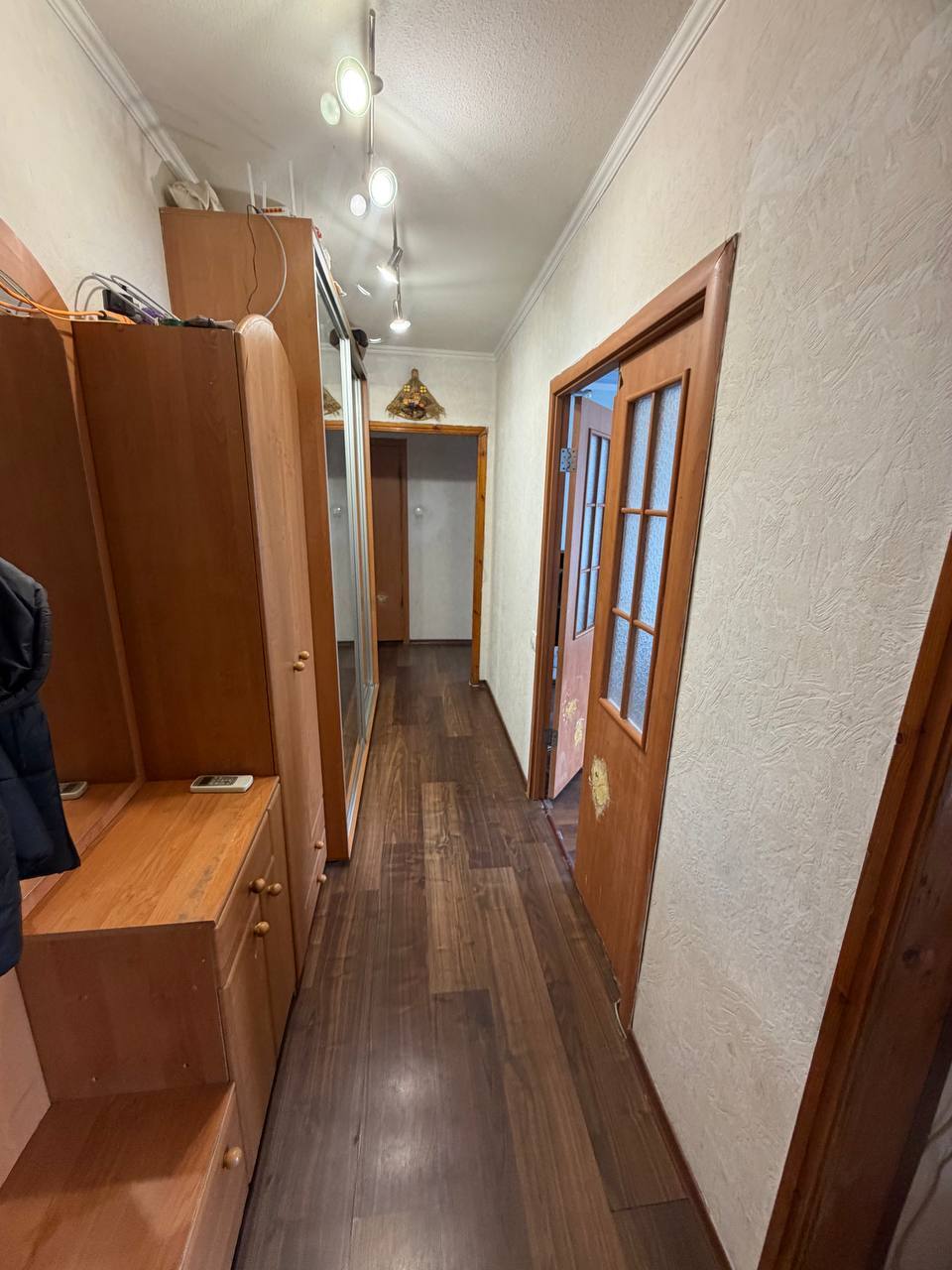 Продажа 3-комнатной квартиры 66 м², Героев просп., 46