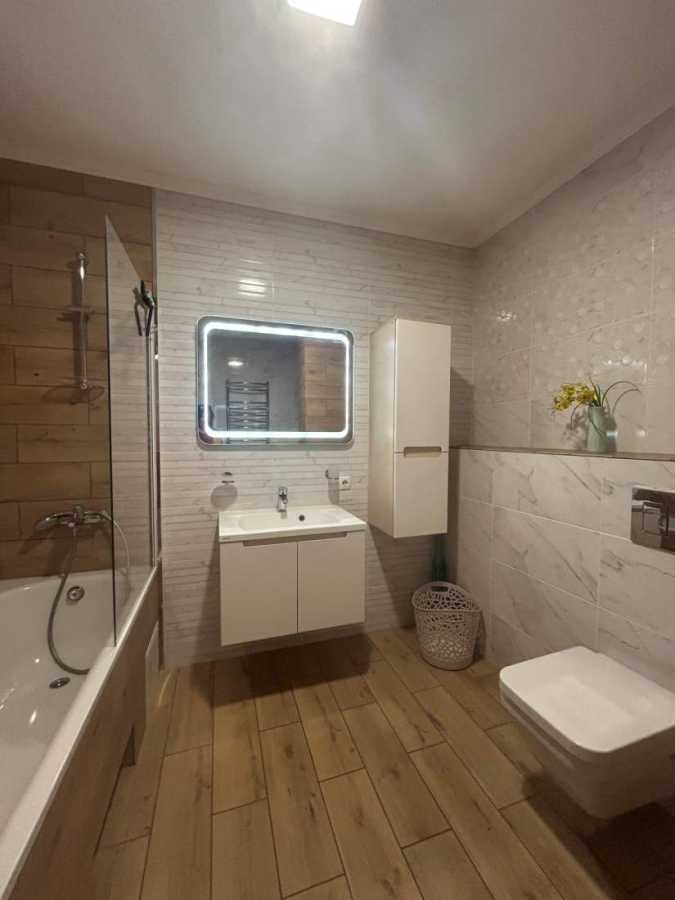 Оренда 1-кімнатної квартири 46 м², Володимира Антоновича вул., 74