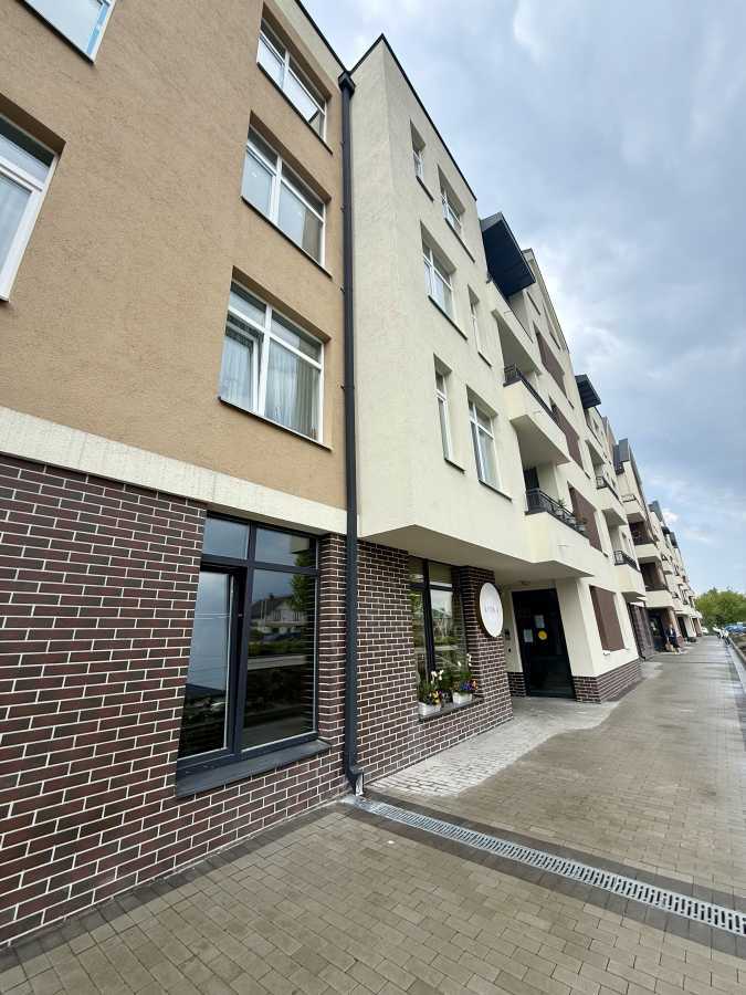 Продажа 2-комнатной квартиры 64 м², Чорновола ул., 17